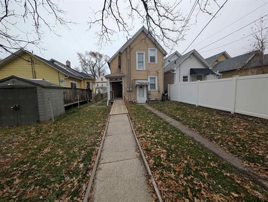 806 24th Street Property Photo 4