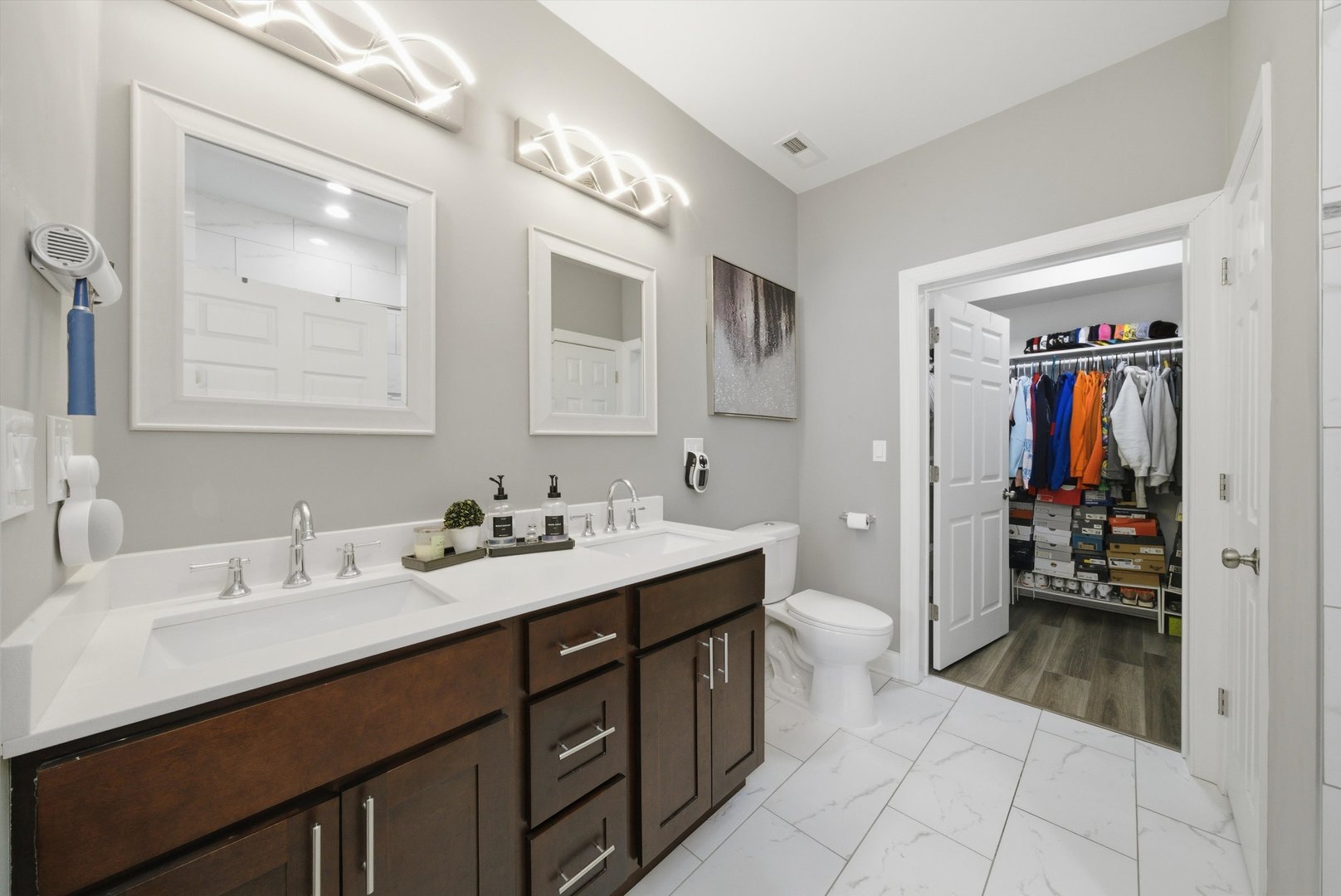 12549548 Property Photo 17