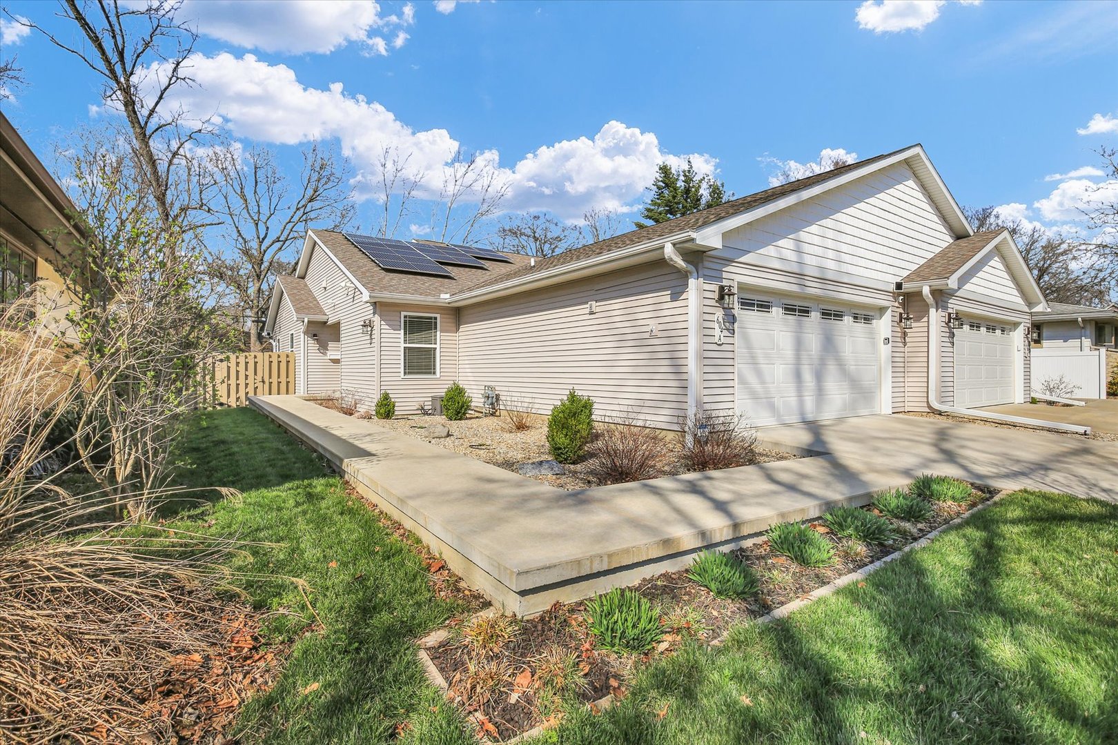 604 E Harding Drive A Property Photo 1
