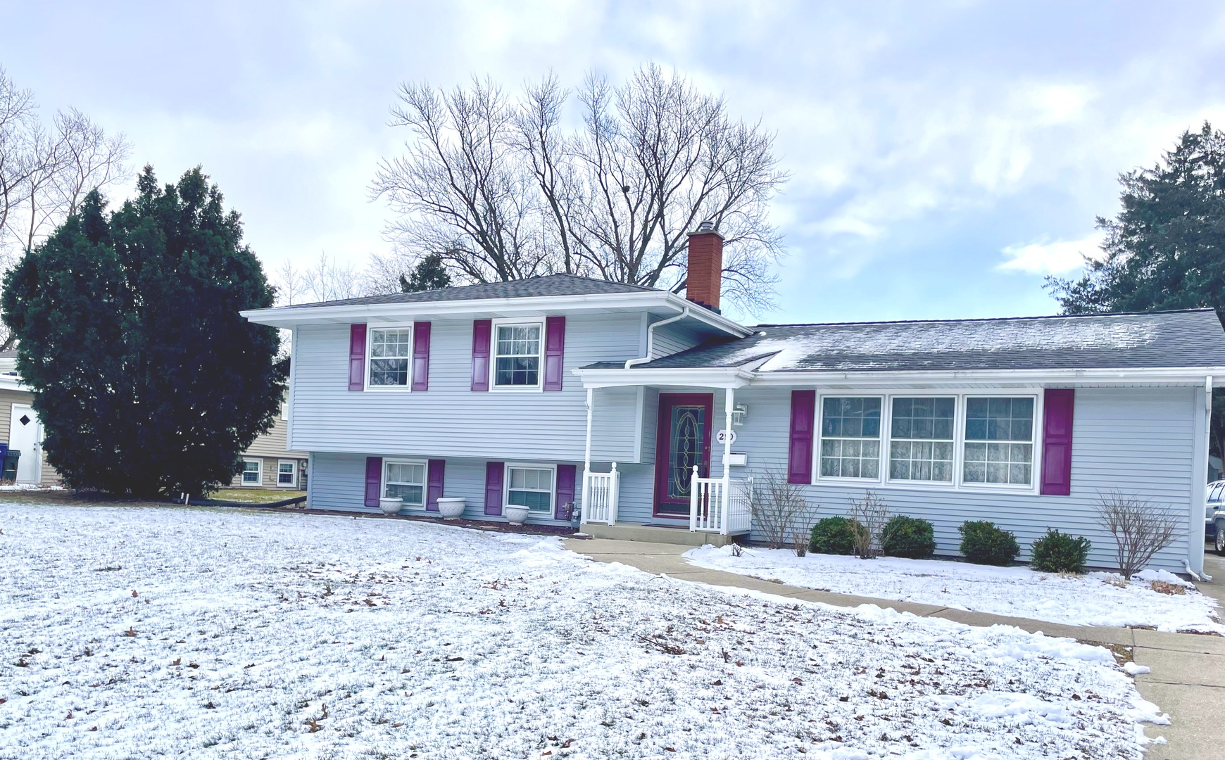 12549806 Property Photo 1
