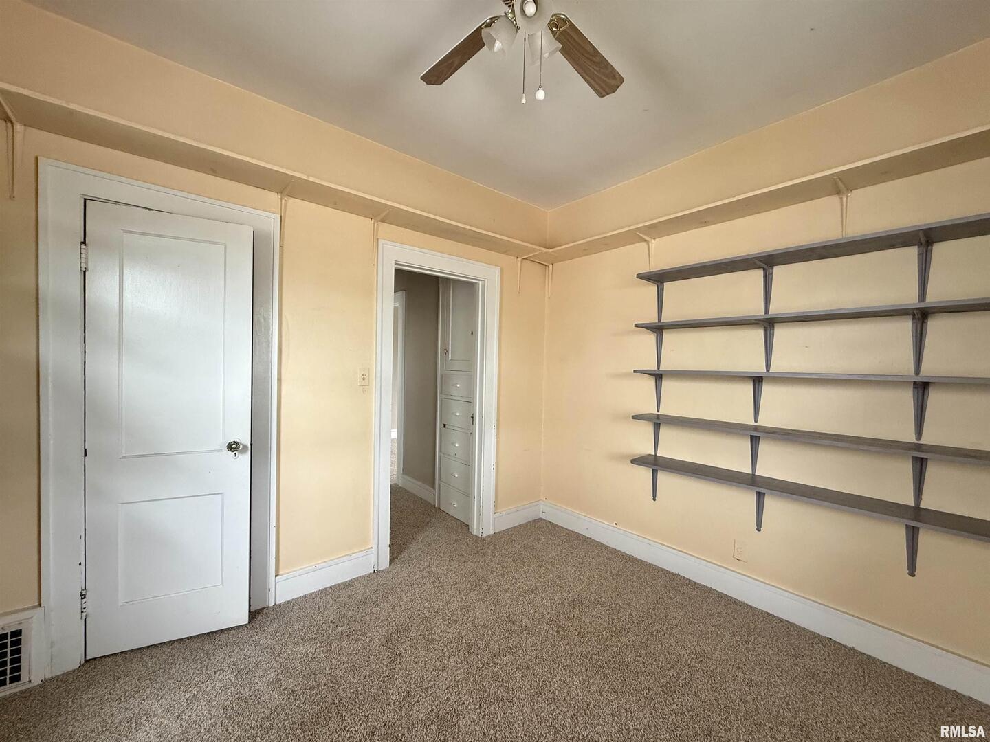 4529 11th Street Property Photo 11