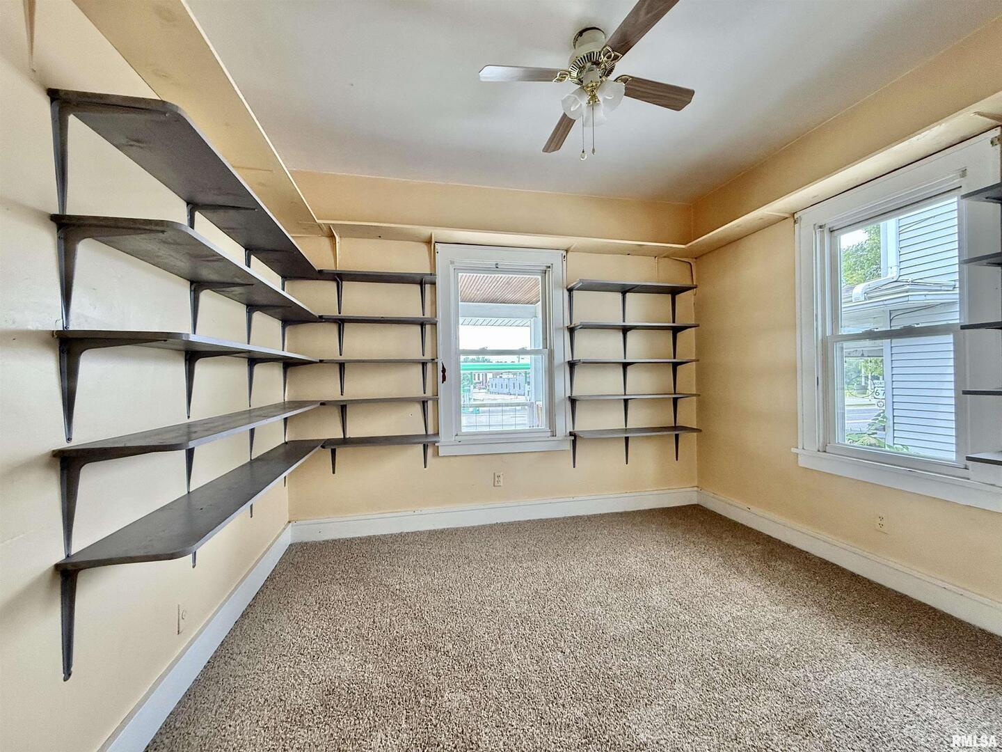 4529 11th Street Property Photo 12