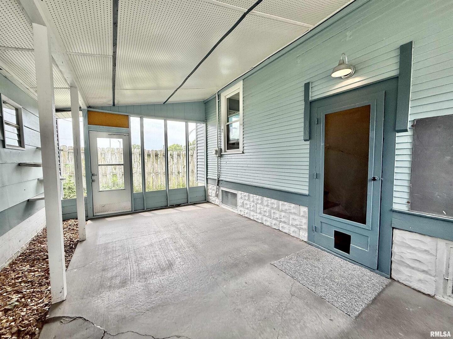 4529 11th Street Property Photo 16