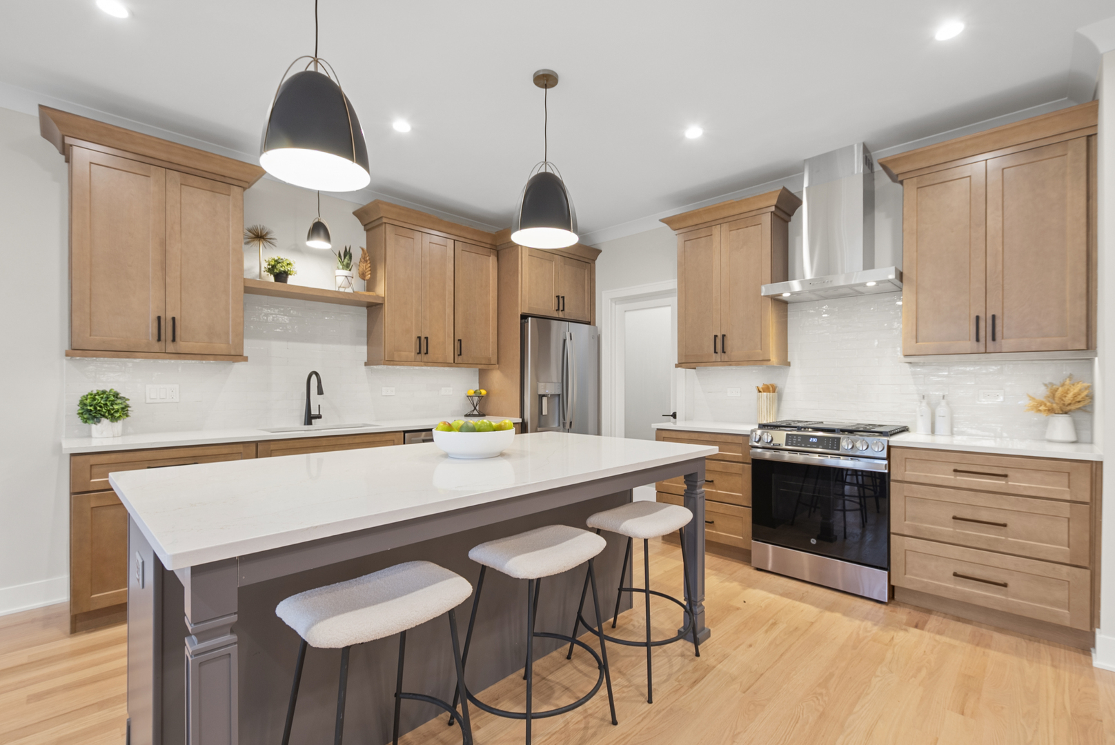 11329 1st Street Property Photo 7