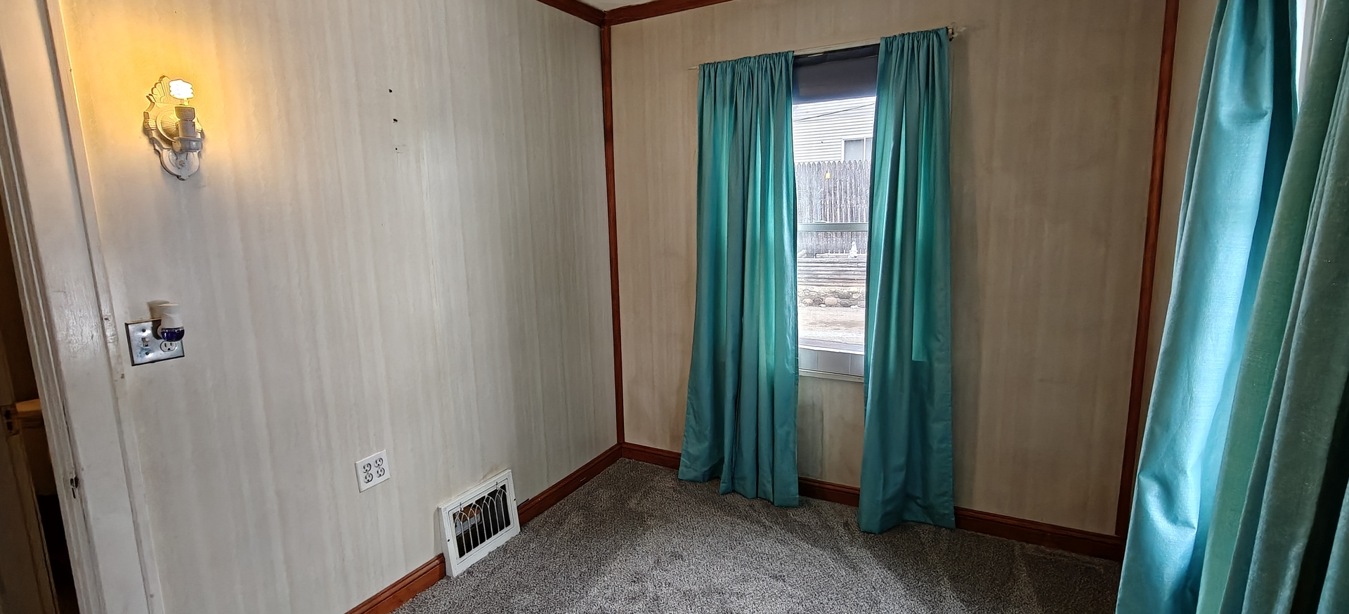 616 Daisyfield Road Property Photo 33