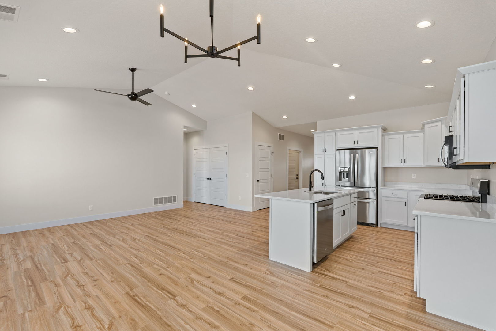 1 Frank Court Property Photo 6