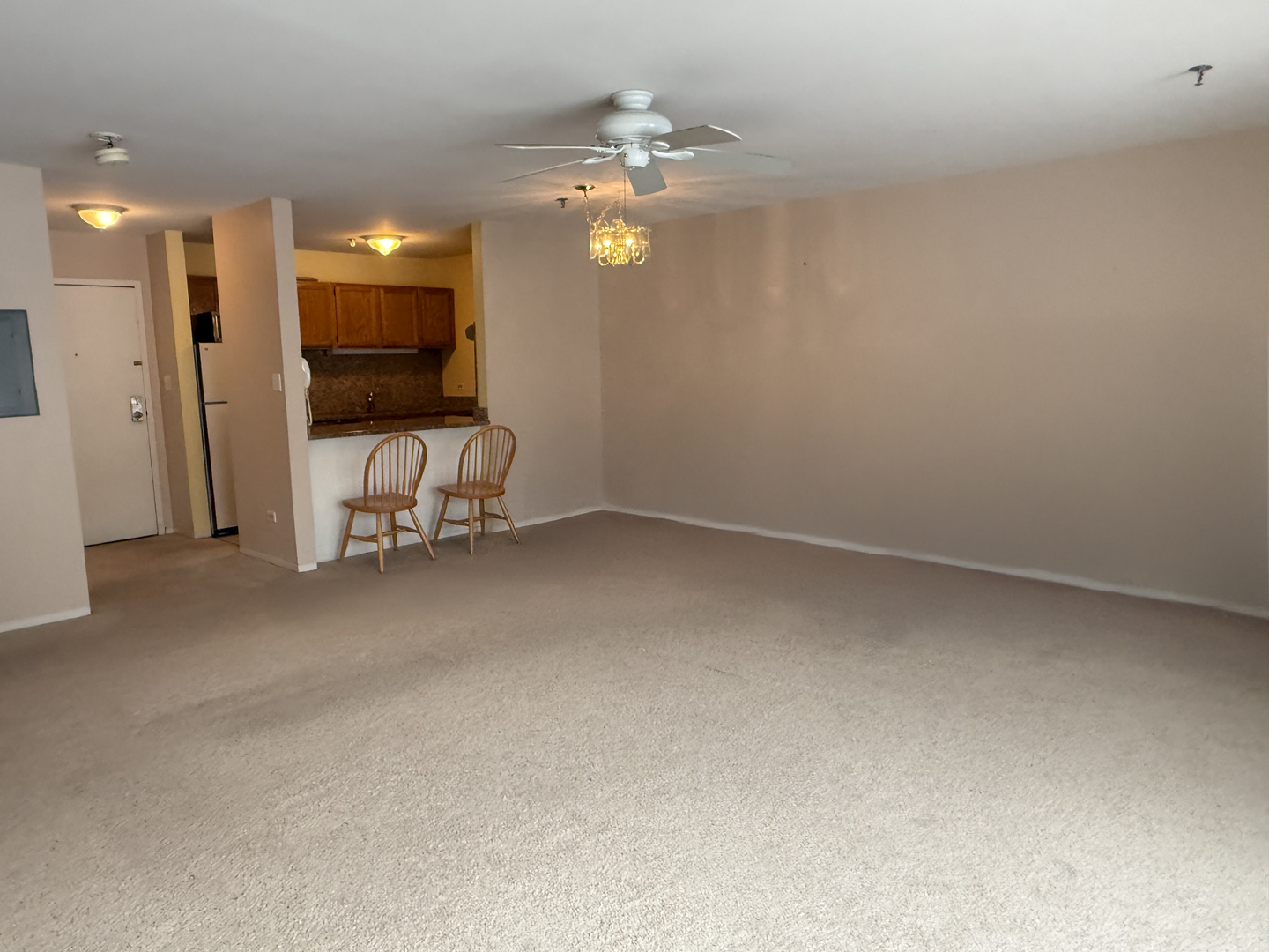 3265 Kirchoff Road 116 Property Photo 4
