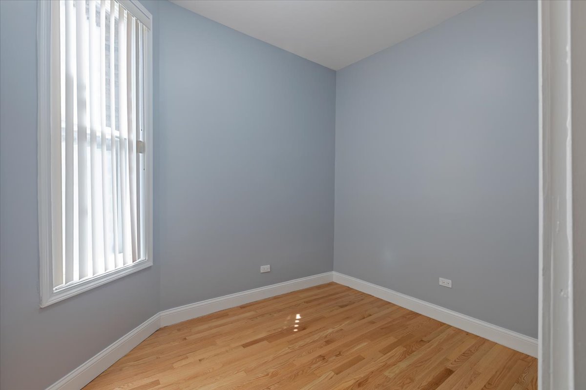 4211 W Gladys Avenue Property Photo 25