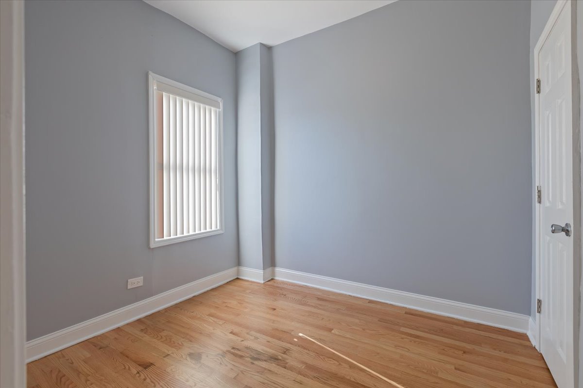 4211 W Gladys Avenue Property Photo 27