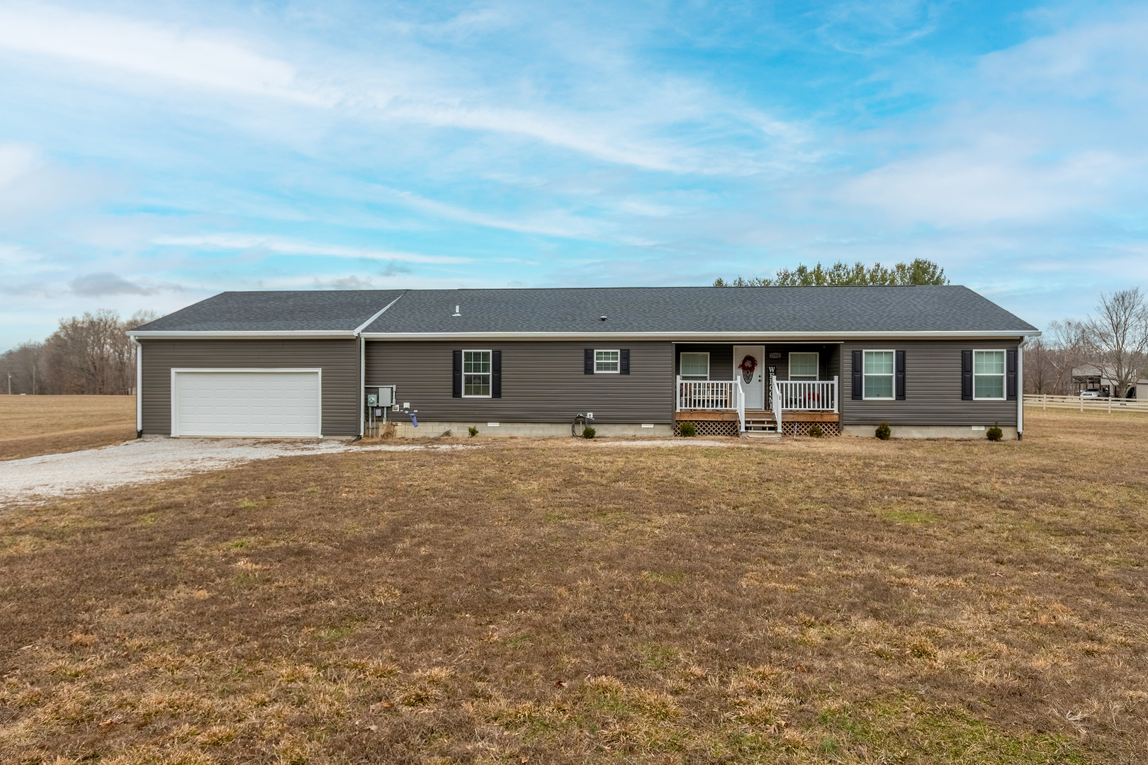 13310 E Idlewood Road Property Photo 3
