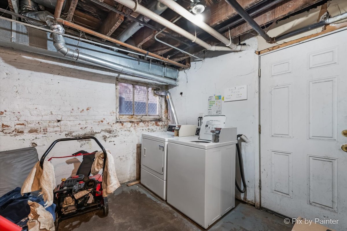7030 S Artesian Avenue Property Photo 31