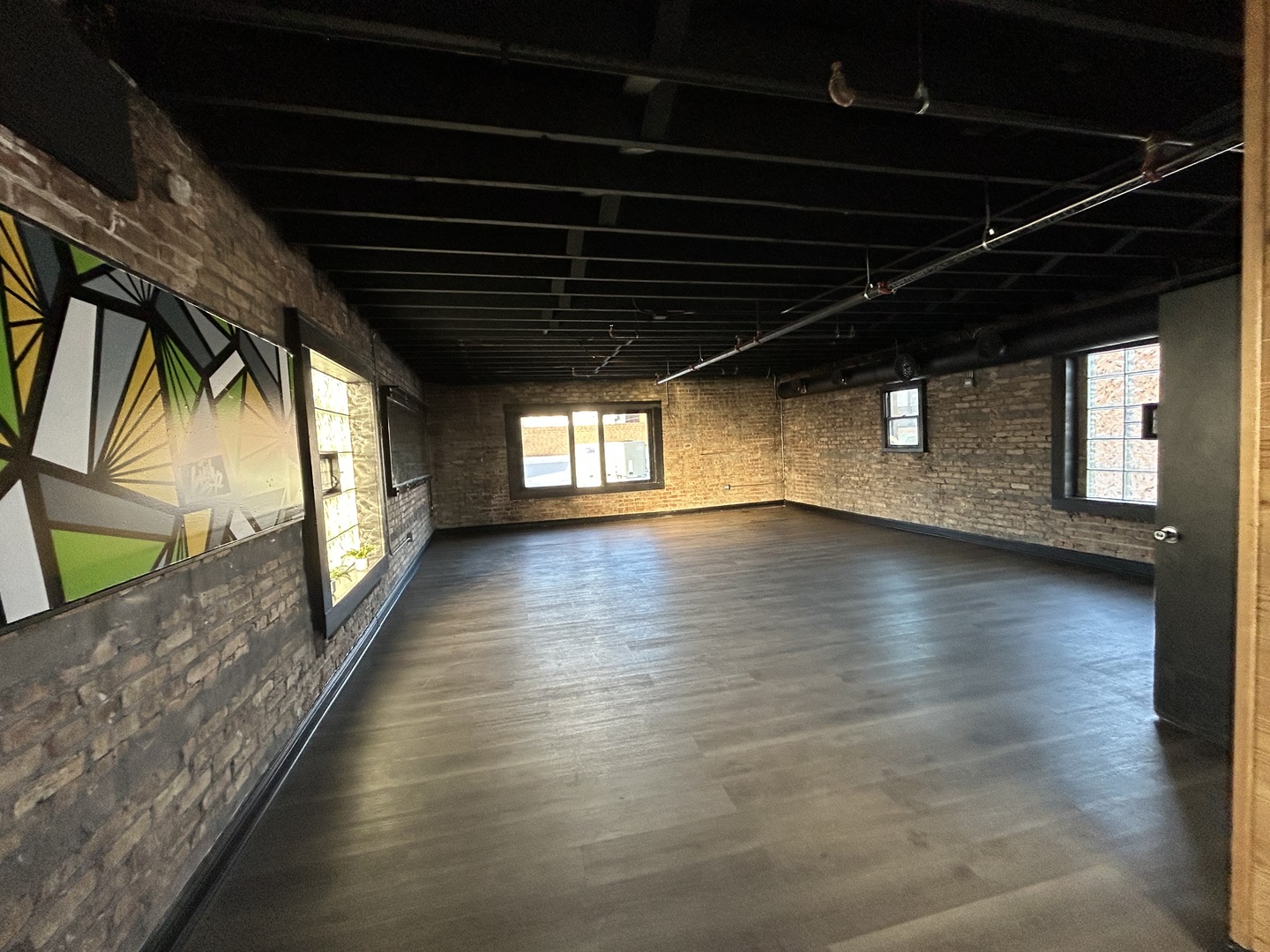 187 N York Street Property Photo 2