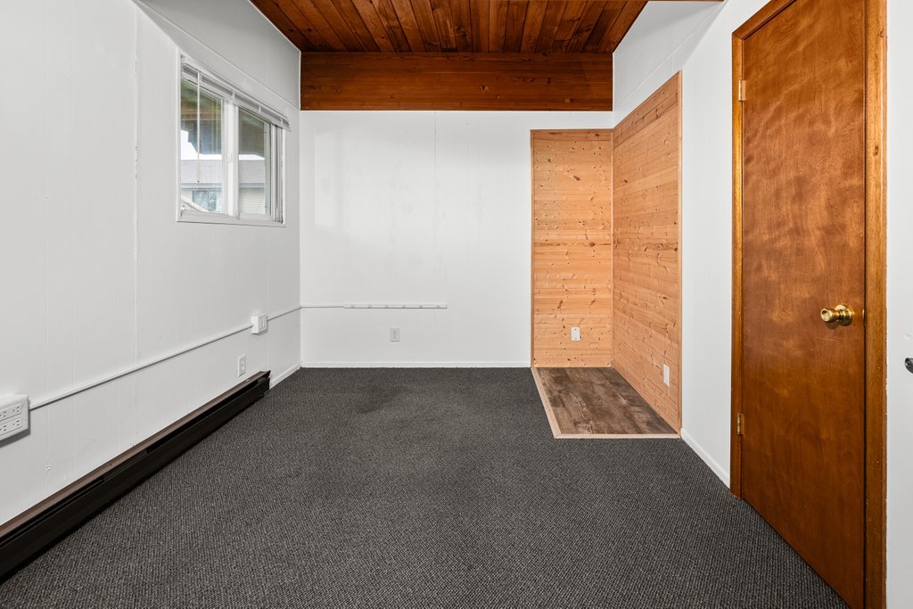 102 Townsedge Road 201 Property Photo 13