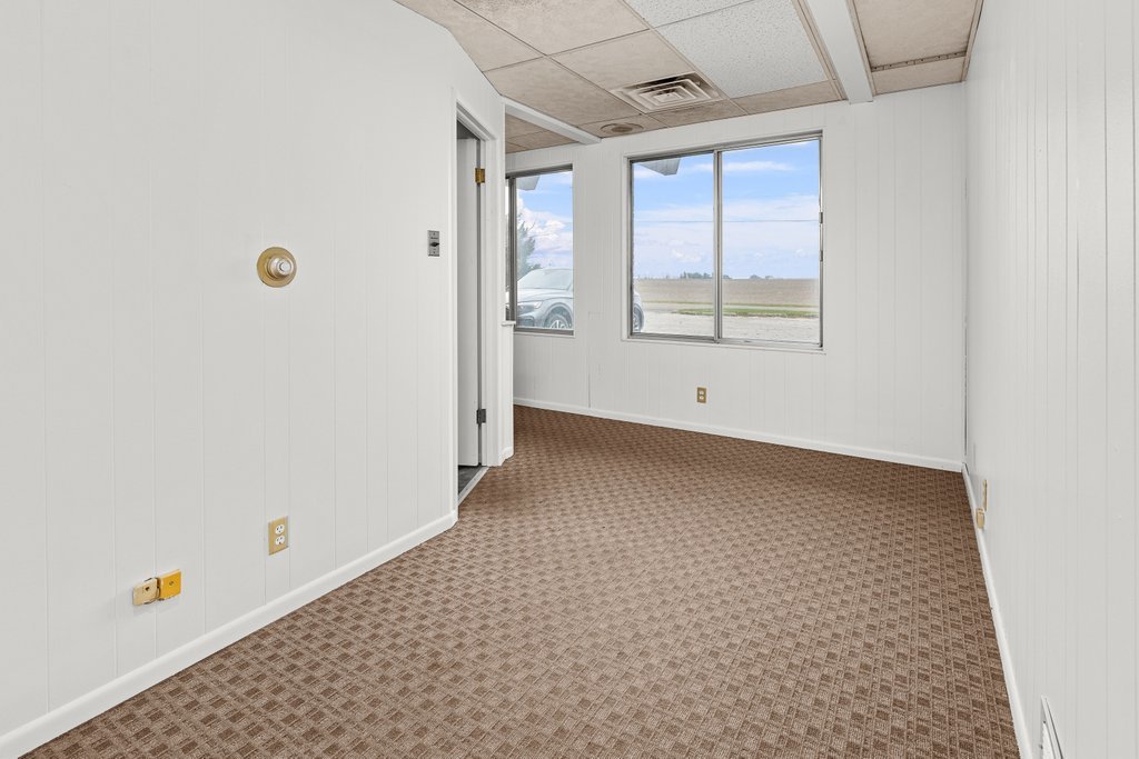 102 Townsedge Road 201 Property Photo 15