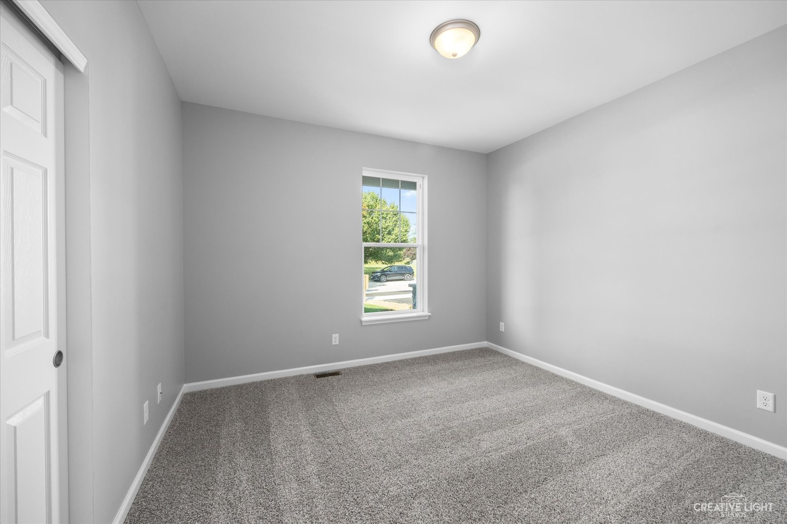3428 Comstock Avenue Property Photo 9