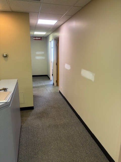 111 N Wabash Avenue 1618 Property Photo 2