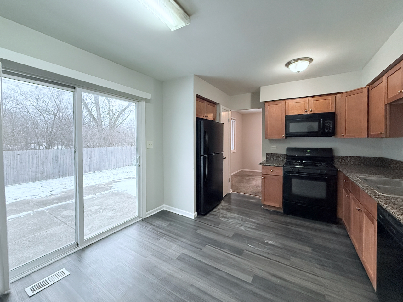 15613 Calumet Drive Property Photo 7