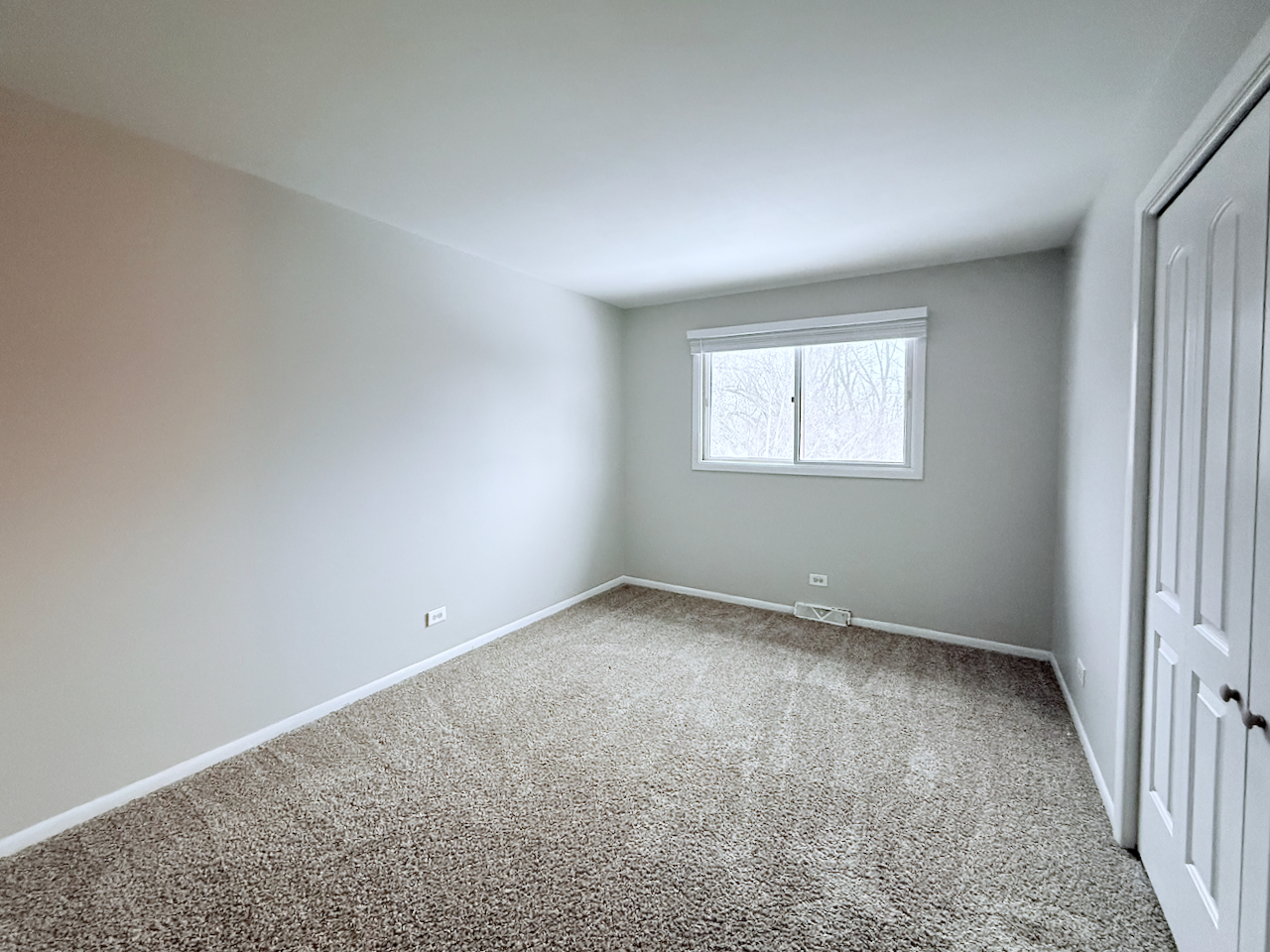 15613 Calumet Drive Property Photo 15