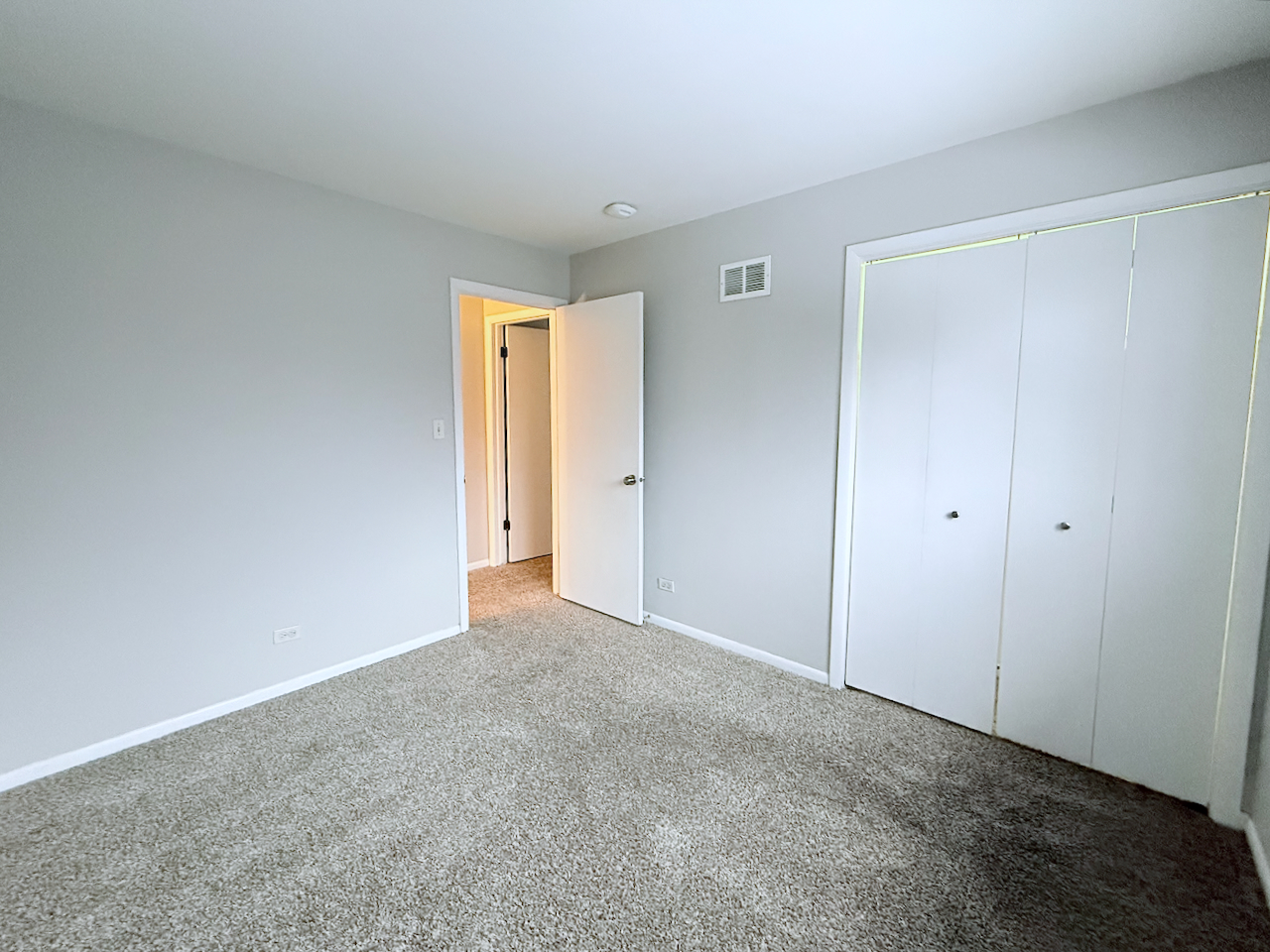 15613 Calumet Drive Property Photo 19