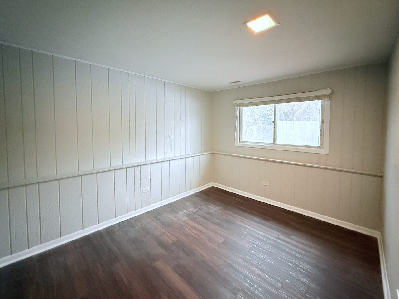 15613 Calumet Drive Property Photo 26