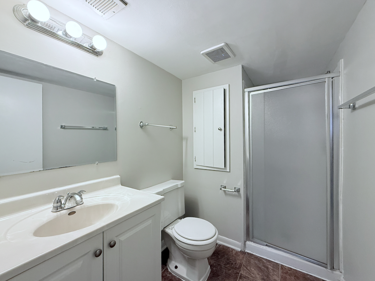 15613 Calumet Drive Property Photo 28