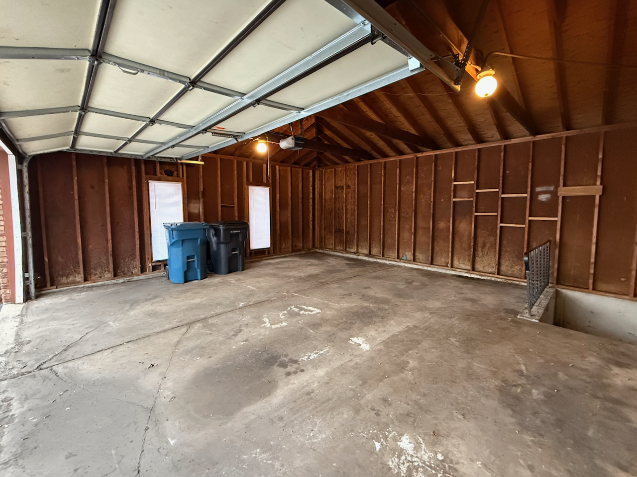 15613 Calumet Drive Property Photo 38