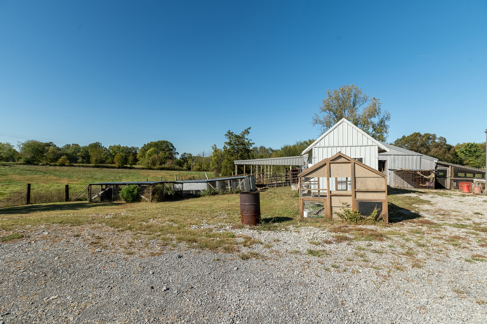 104 E Boundary Road Property Photo 23