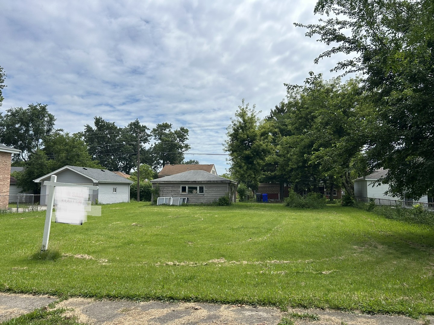 4223 Elm Avenue Property Photo 1
