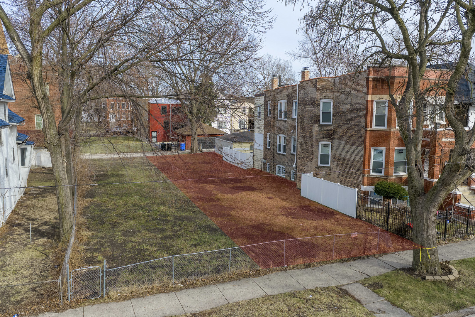555 N Leclaire Avenue Property Photo 1
