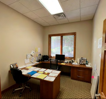 460 Briargate Drive 500 Property Photo 6