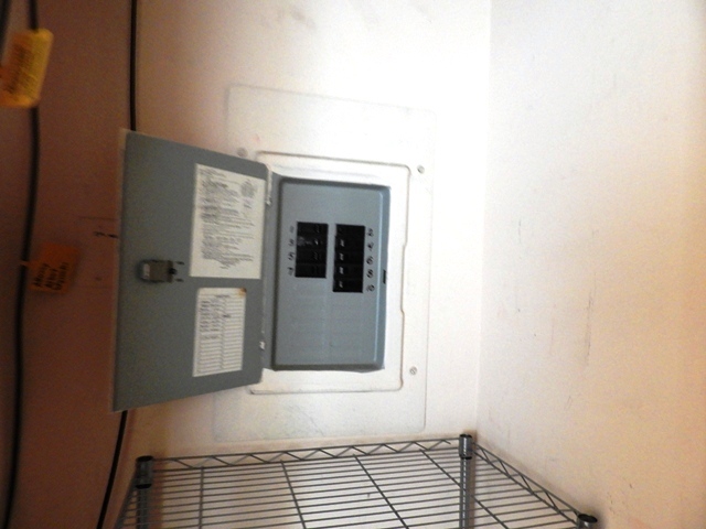 5 S County Street Property Photo 9