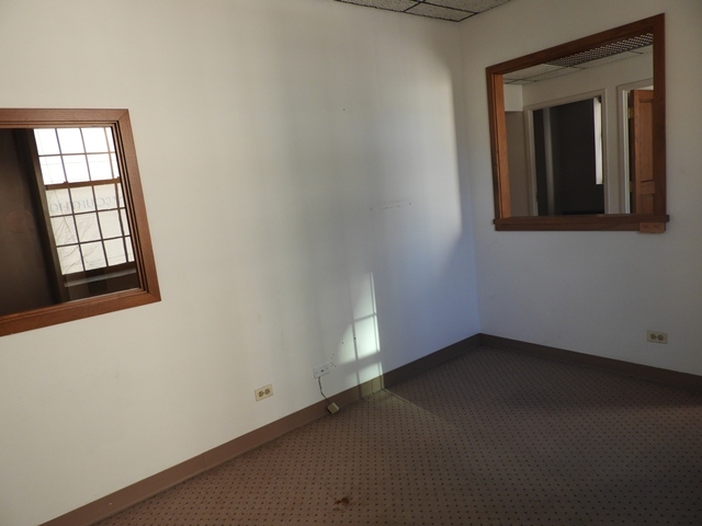 5 S County Street Property Photo 12