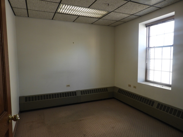 5 S County Street Property Photo 16