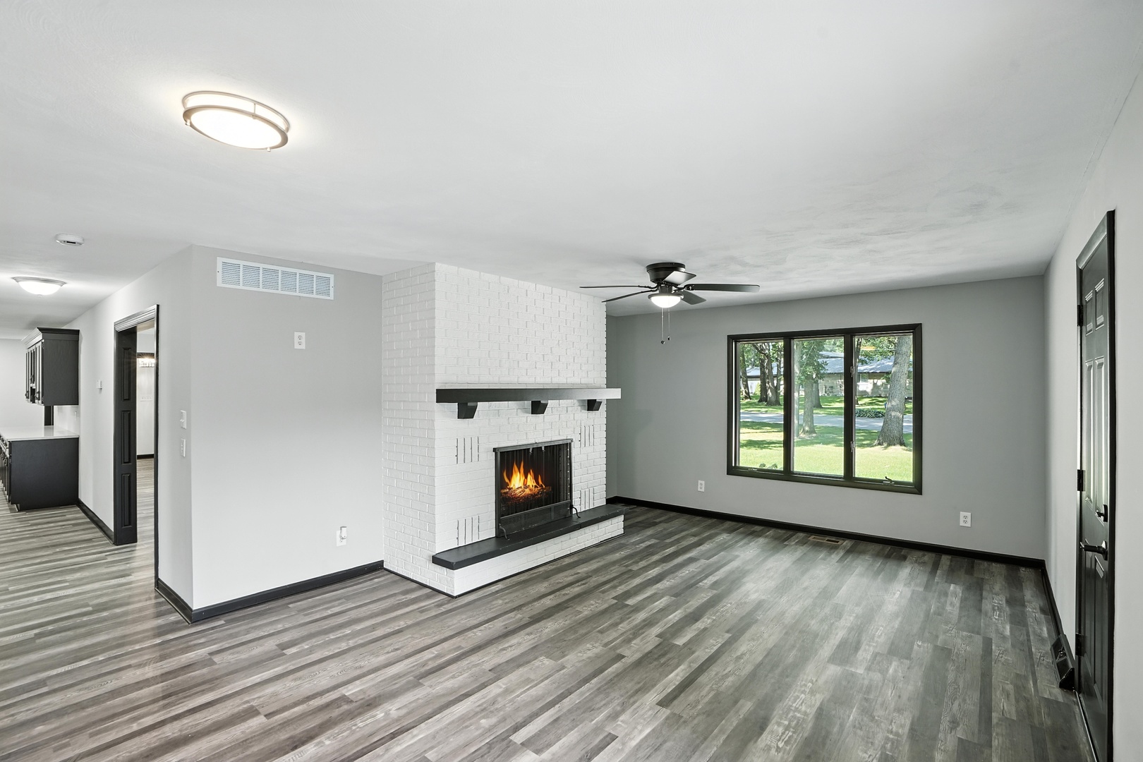 2711 Edgewood Drive Property Photo 17