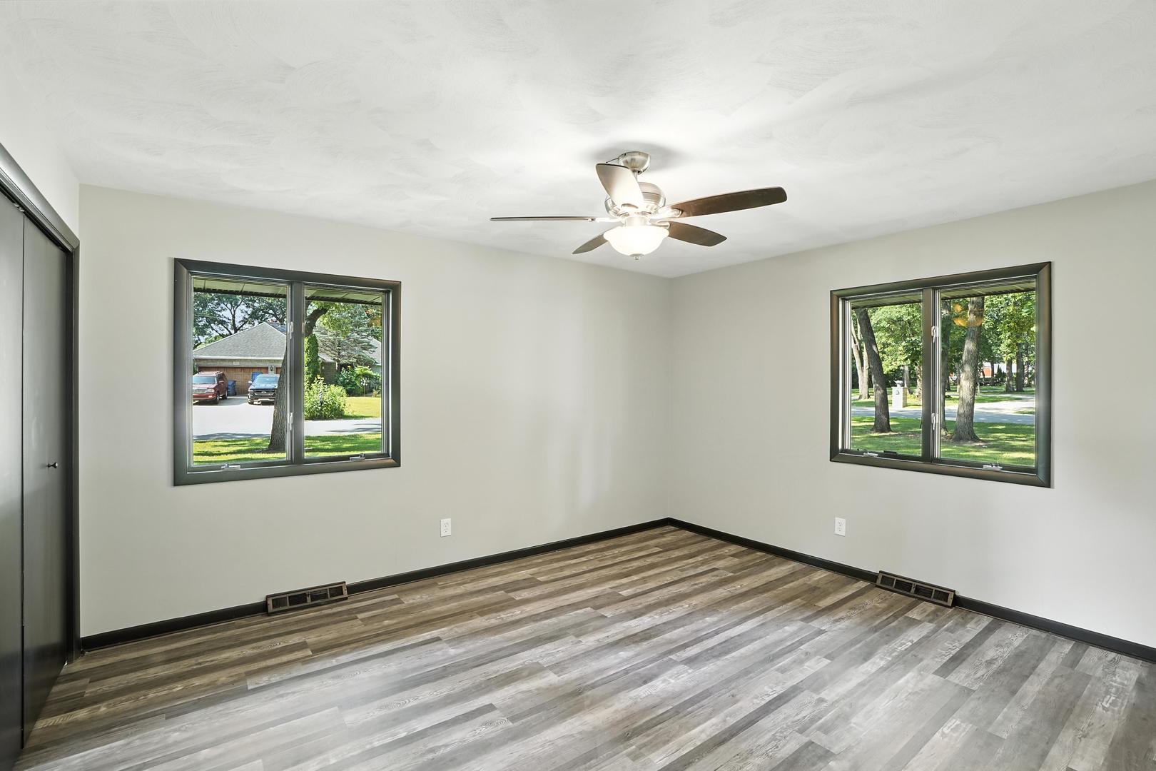 2711 Edgewood Drive Property Photo 33