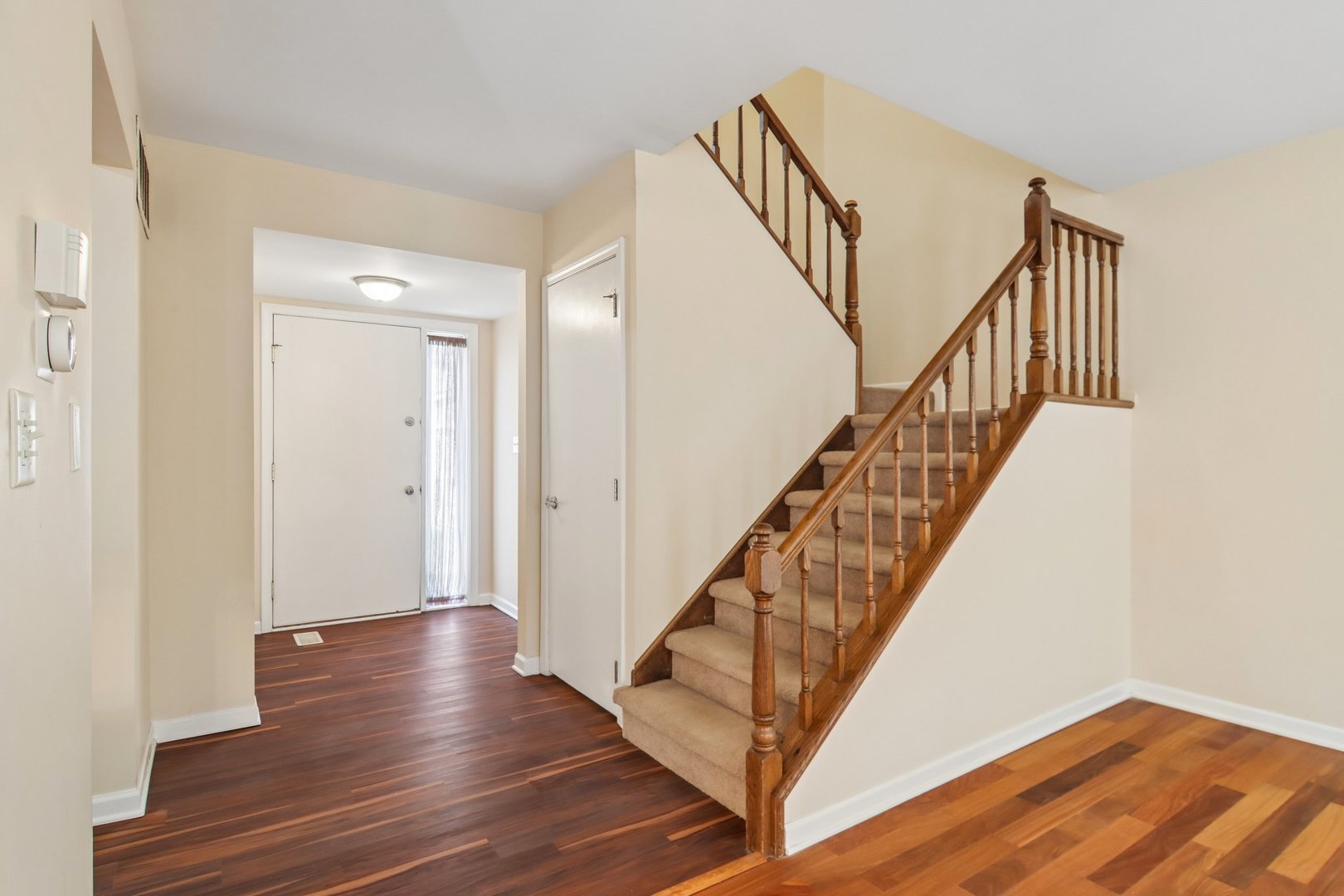 682 Claridge Circle Property Photo 19