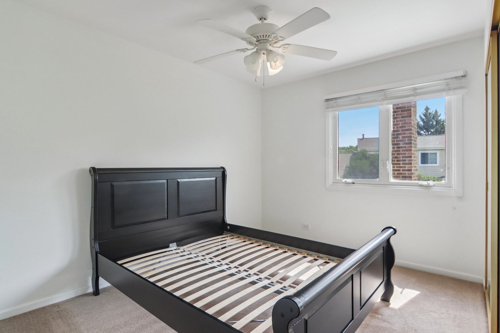 682 Claridge Circle Property Photo 21
