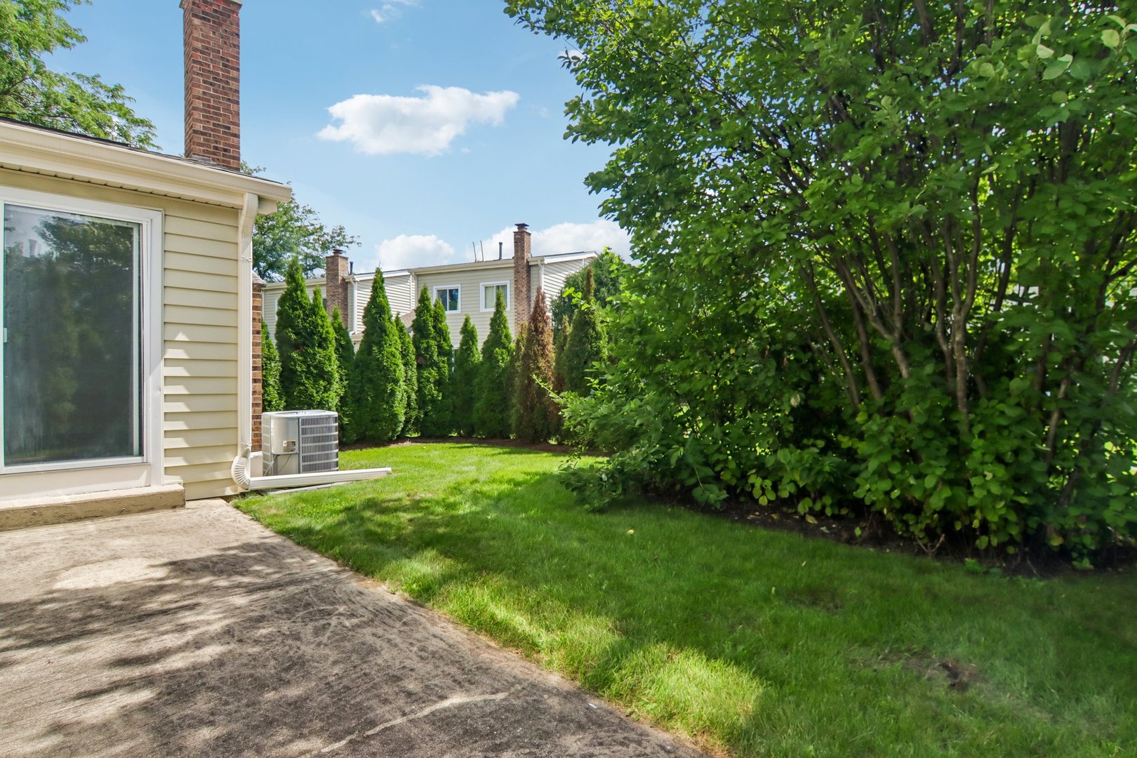 682 Claridge Circle Property Photo 41