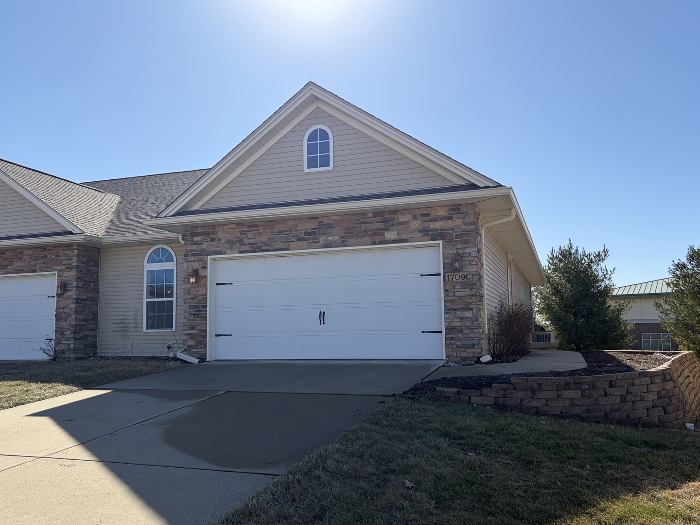 1709 Timber Wolf Lane C Property Photo 1