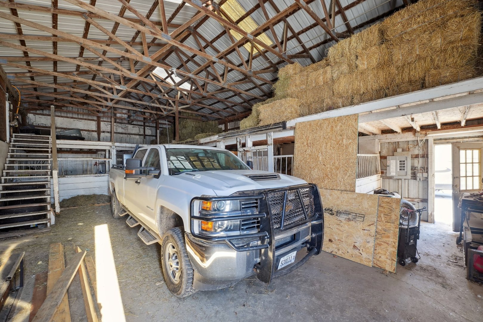 30048 S Klemme Road Property Photo 12