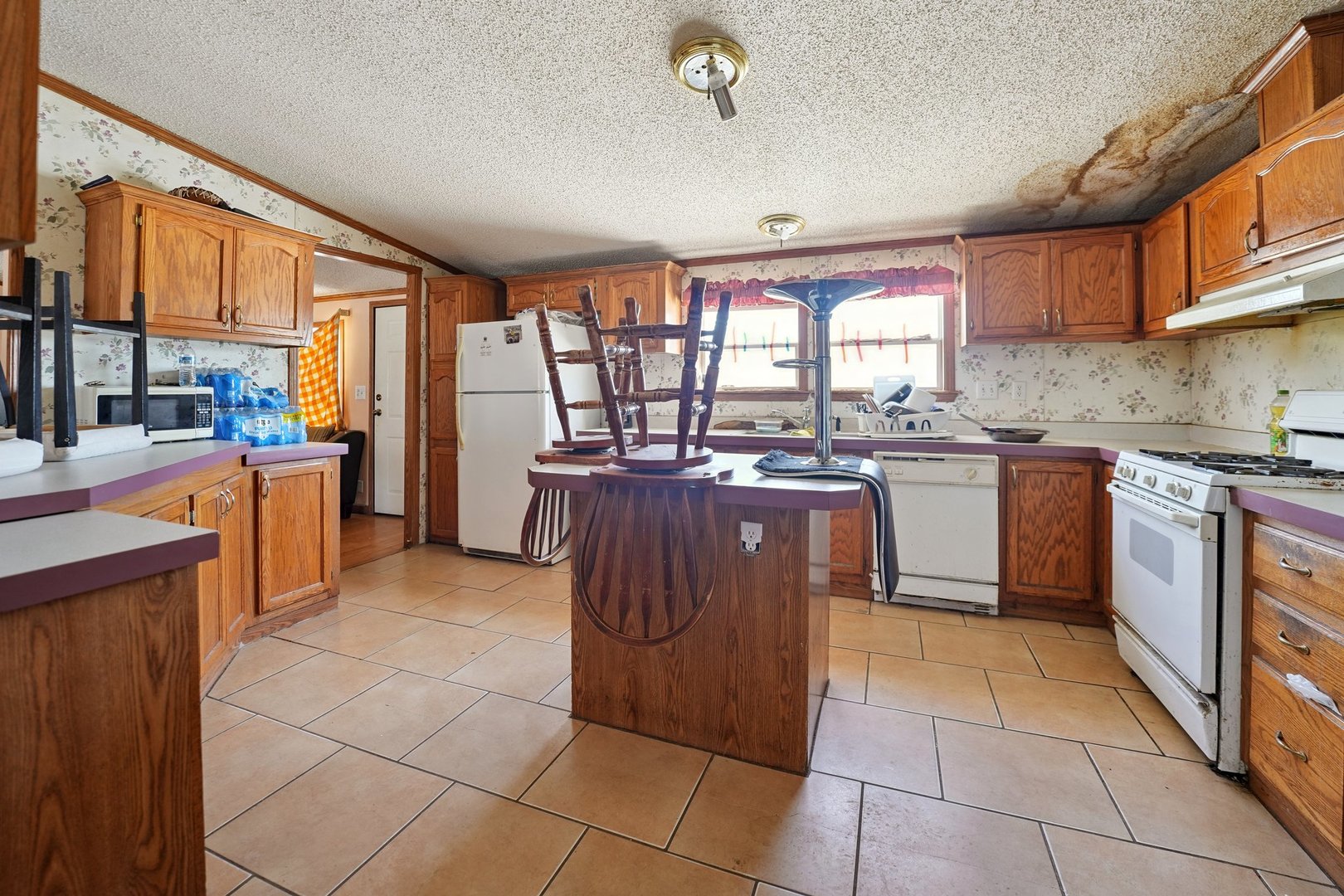 30048 S Klemme Road Property Photo 15