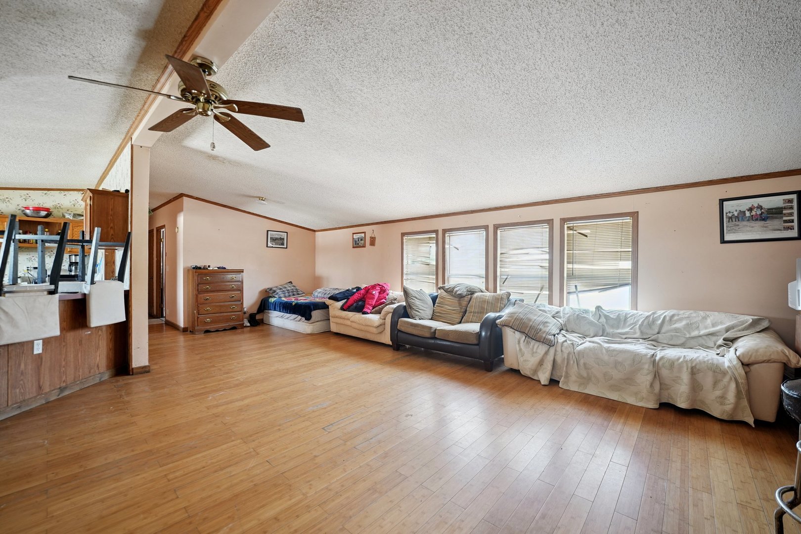 30048 S Klemme Road Property Photo 18