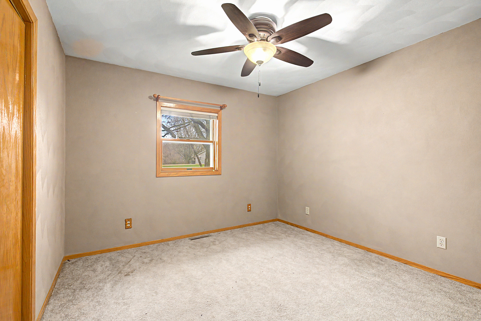 551 S Mapes Drive Property Photo 13