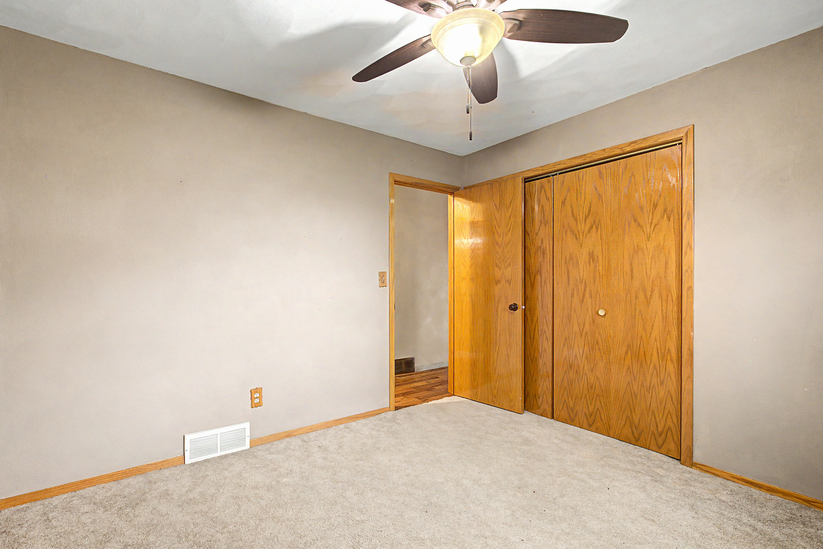 551 S Mapes Drive Property Photo 14