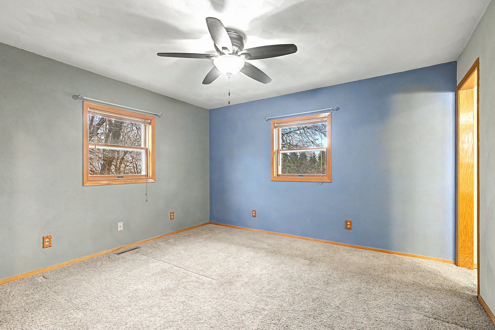 551 S Mapes Drive Property Photo 18