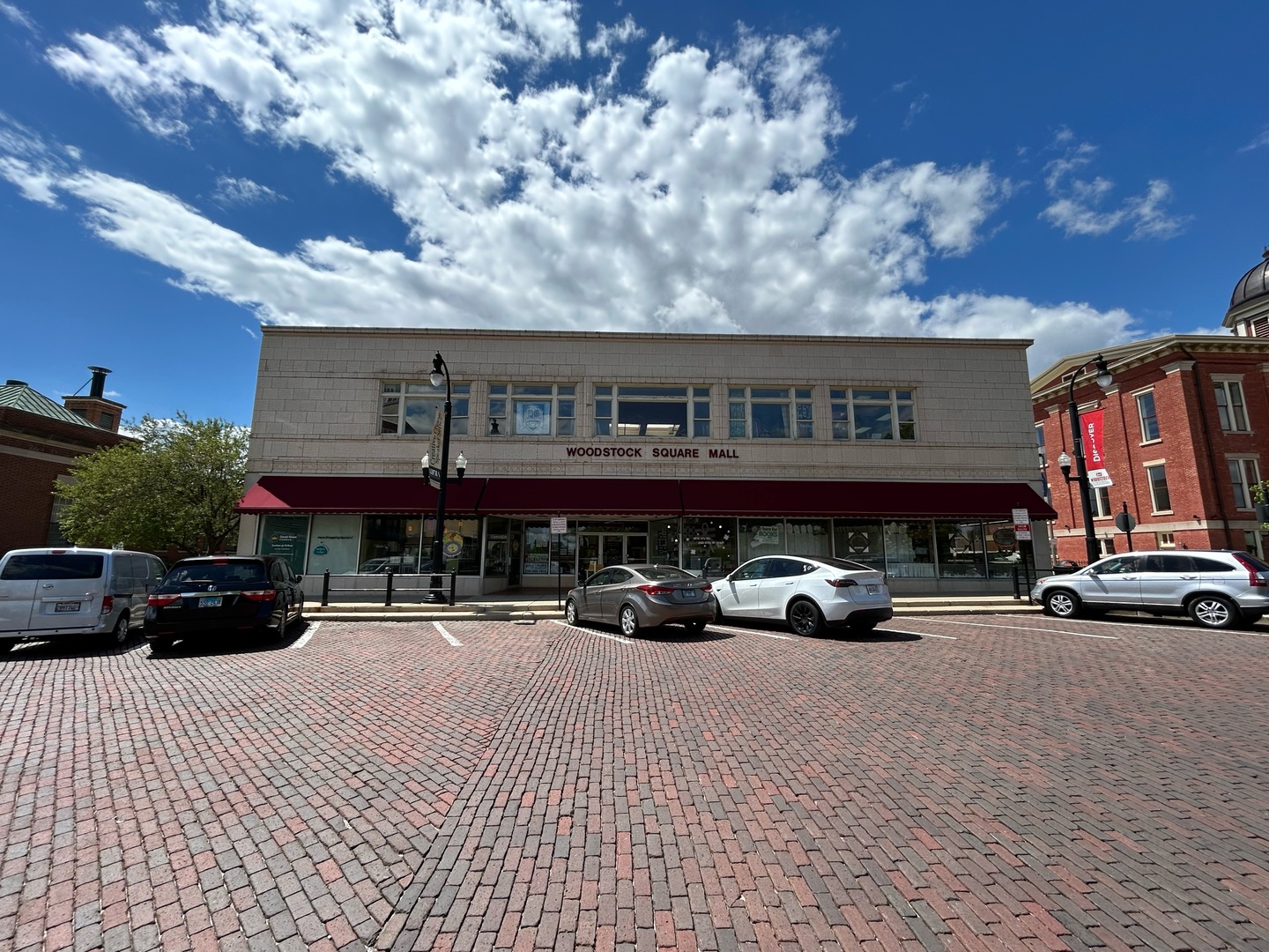 110 S Johnson Street Property Photo 2