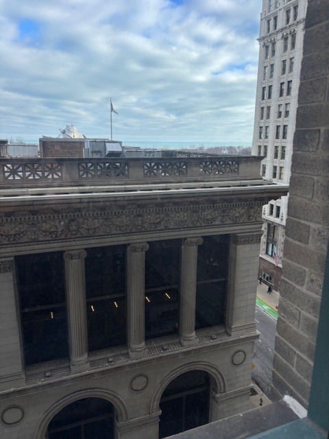 111 N Wabash Avenue 820 Property Photo 6