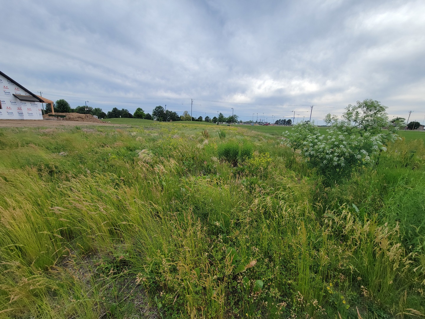 16 Pointe Boulevard Property Photo 3