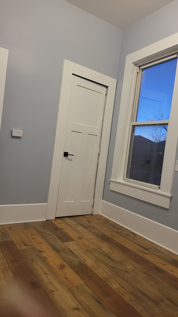 1708 W Steuben Street Property Photo 13
