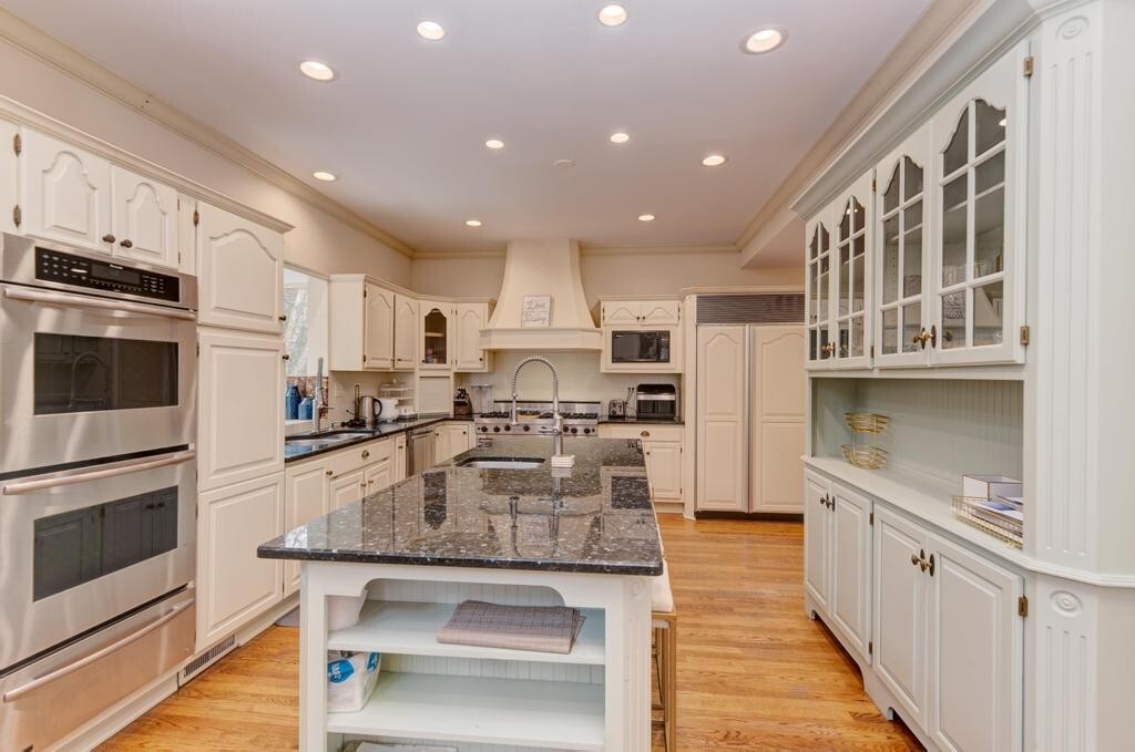 1499 Sheridan Road Property Photo 25